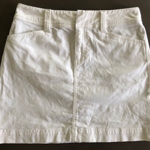 Size 0 Lilly Pulitzer White Corduroy Skirt